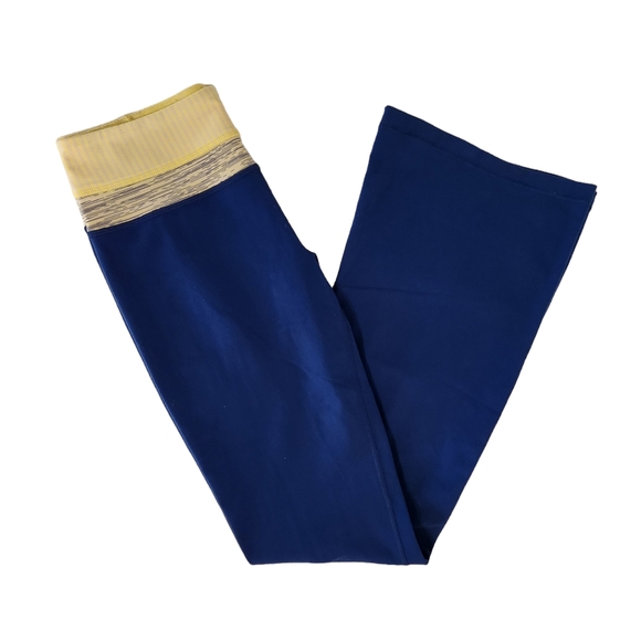 Lululemon Flare Leggings - Blue, Yellow, White - Picture 4 of 8